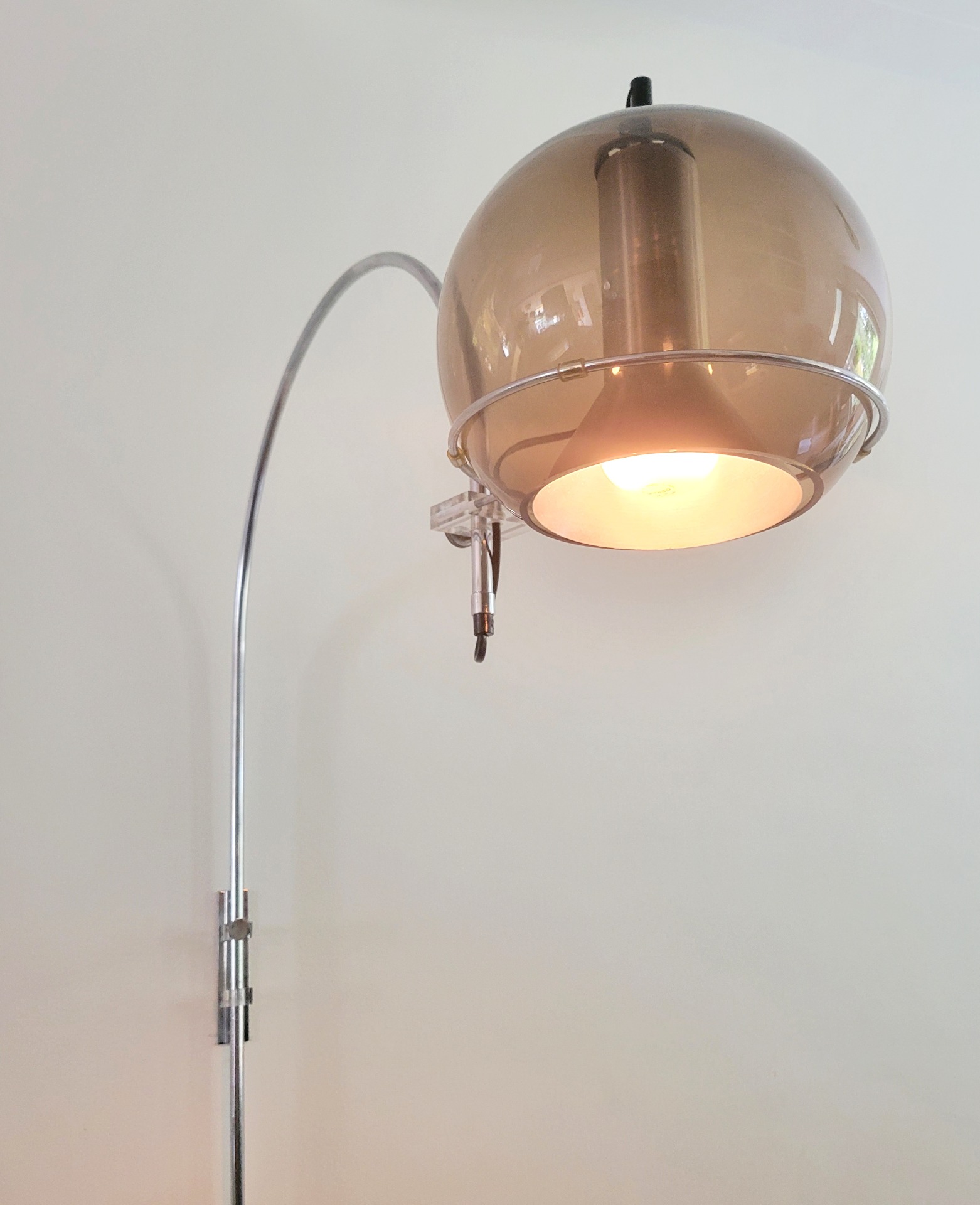 Sagittarius Globe Arc wall lamp by Frank Ligtelijn for Raak Amsterdam